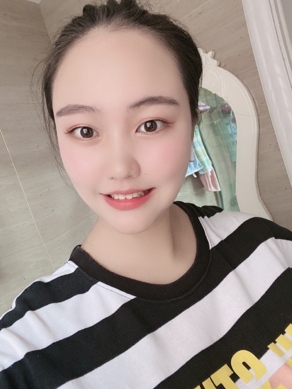 灵儿的第二张照片--南通上门女婿服务网